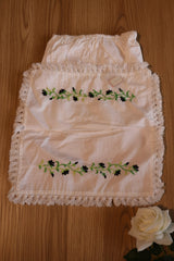 Tissue Box Cover | Embroidery