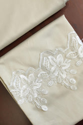 Bedsheets-Queen Silky lace bedsheets