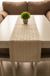 Table runners-8 seater (Embroidery)