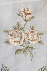 Chair / Sofa back - Embroidery floral