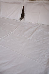 Bedsheets - Premium designer Queen bedsheets dd lace (white)