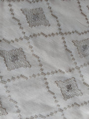 Table runners-8 seater (Embroidery)