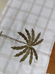 Onam Striped Table Runner - 6 seater (Embroidery)