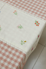 Table cloth - Check embroidery
