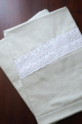 Bedsheets - King satin cotton lace bedsheets