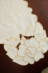 Table runners-Cut work