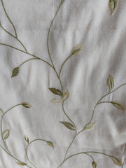 Table runners-8 seater (Embroidery)