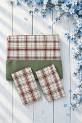 Bedsheets-Queen daily use border bedsheets