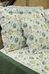 Bedsheets - Premium king floral printed lace bedsheet with cushion covers pumpkin bud