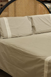 Premium Soft Cotton Lace Bedsheet Set – King Size Vintage Eyelet Lace