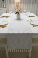 Table Runners : runners 4 seater