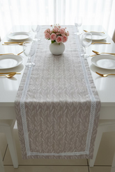 Table runners-8 seater