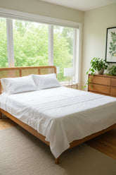 Bedsheets - Premium designer Queen bedsheets dd lace(white)