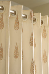 Curtains - Premium embroidery opaque curtains Zardozi