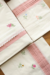 Bedsheets - King premium Machine Embroidery Bedsheet multi