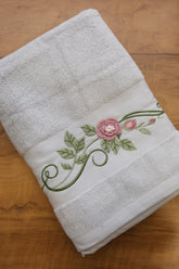 Premium Floral Embroidery Bath Towel – Pastel stella