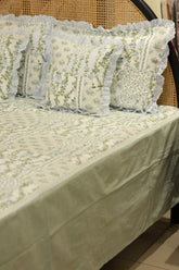 Bedsheets - Premium Queen floral printed lace bedsheet with cushion covers bud