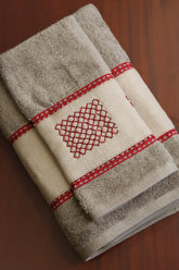 Premium Embroidery Towel Set