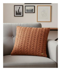Pluchi - cushion cover knite