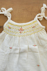 Kids smocked dress 0-3 month