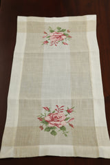 Table Runner - Cross stitch embroidery / Table centre