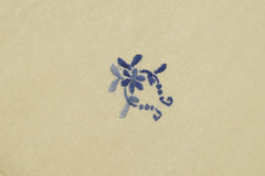 Table cloth - 6 seater( offwhite/cream shade)