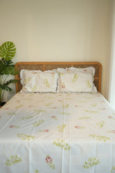 Bedsheets - Premium designer Queen bedsheets dd lace