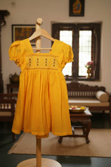 Kids smocked dress 18-24 months