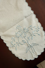 Table runners-Cut work