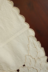 Table runners-Cut work