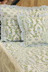 Bedsheets - Premium Queen floral printed lace bedsheet with cushion covers bud