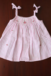 Kids smocked dress 3-6 month
