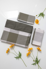 Bedsheets-Queen daily use border bedsheets