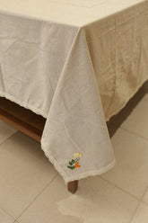 Table cloth embroidered -6 Seater