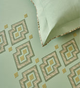 Bedsheets-Premium machine embroidered bedsheets clearance sale