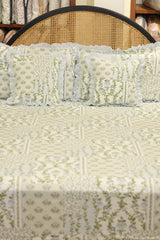 Bedsheets - Premium king floral printed lace bedsheet with cushion covers bud