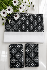 Bedsheets-Queen daily use border bedsheets