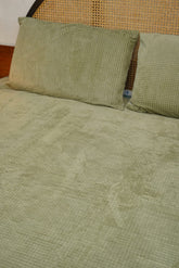 Premium soft blanket/ velvet bedspread