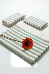 Bedsheets-Queen daily use border bedsheets