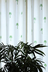 Curtains - Opaque floral curtains