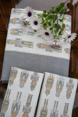 Bedsheets - King daily use border bedsheets