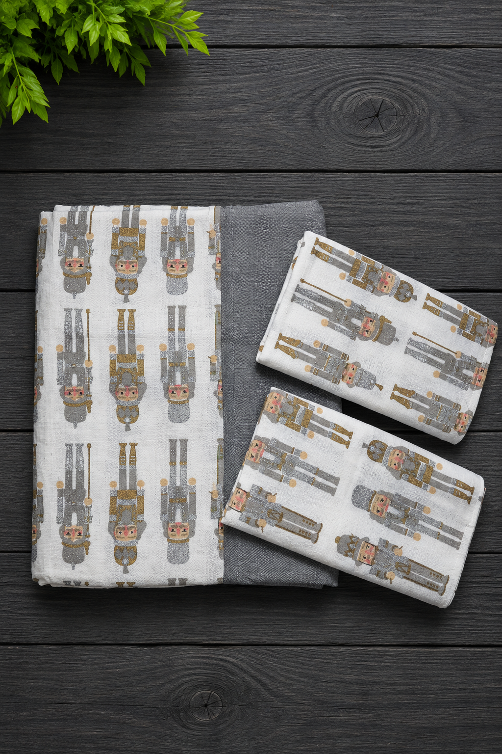 Bedsheets - King daily use border bedsheets