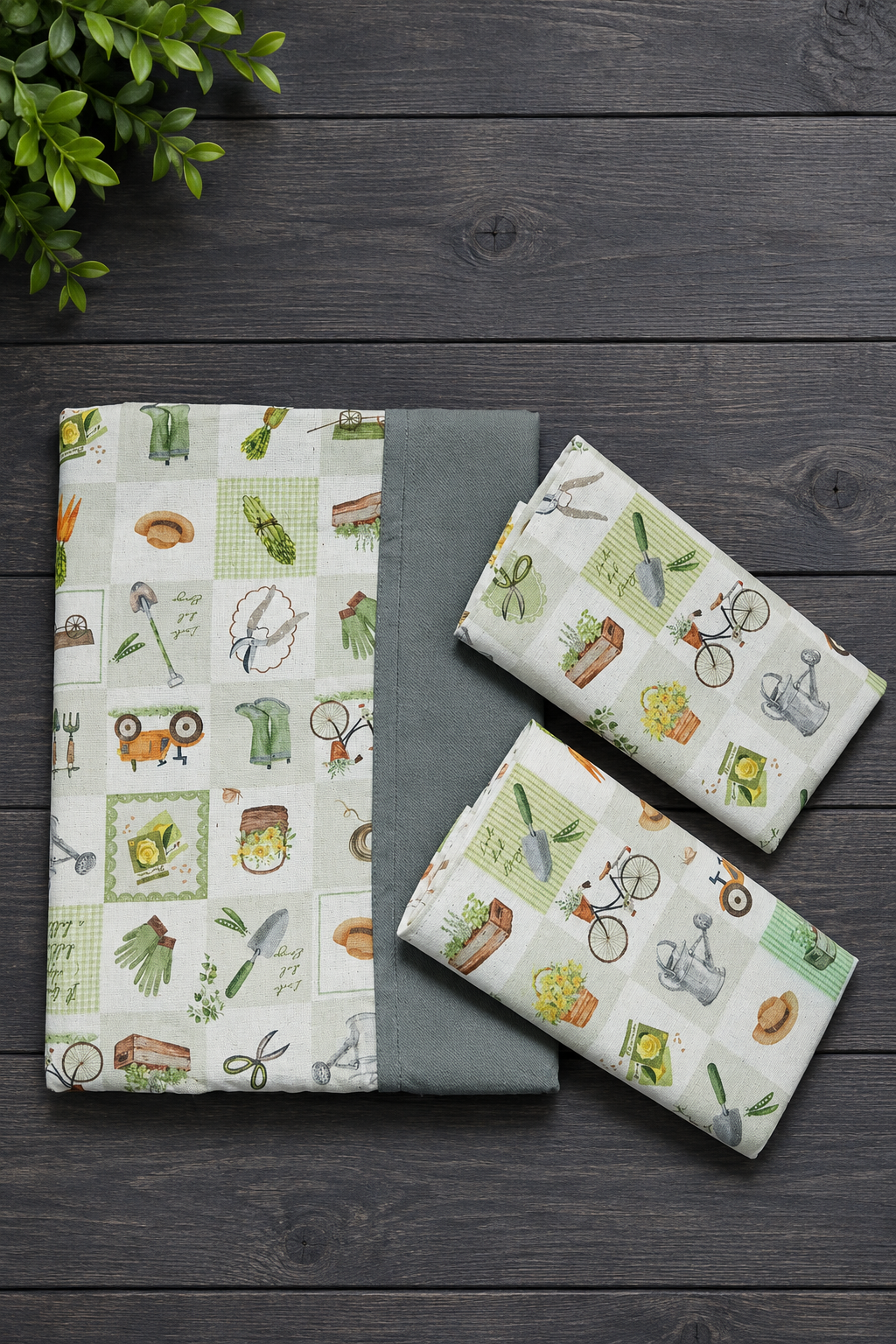 Bedsheets - King daily use border bedsheets