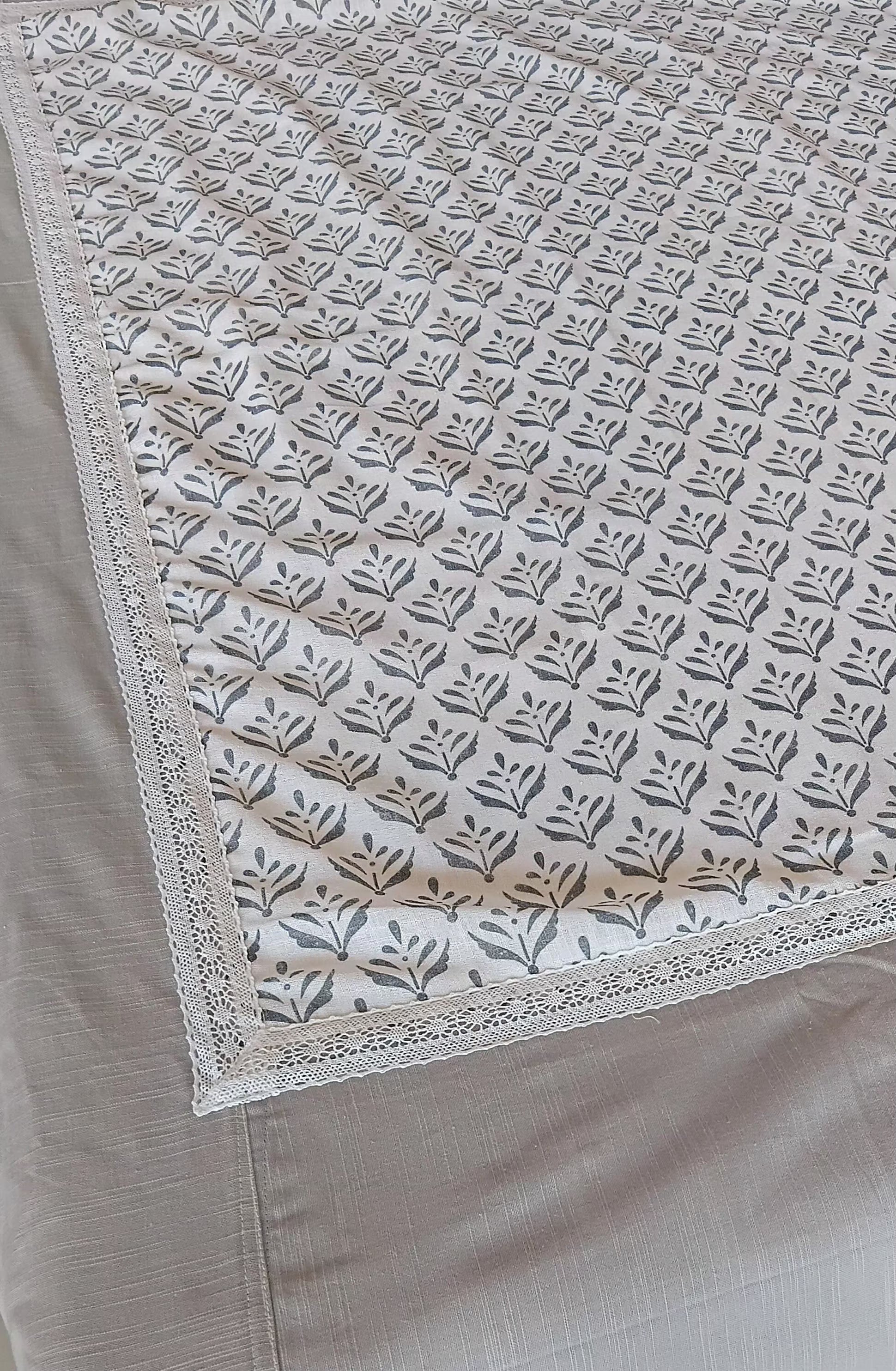 Table cloths - 6 seater
