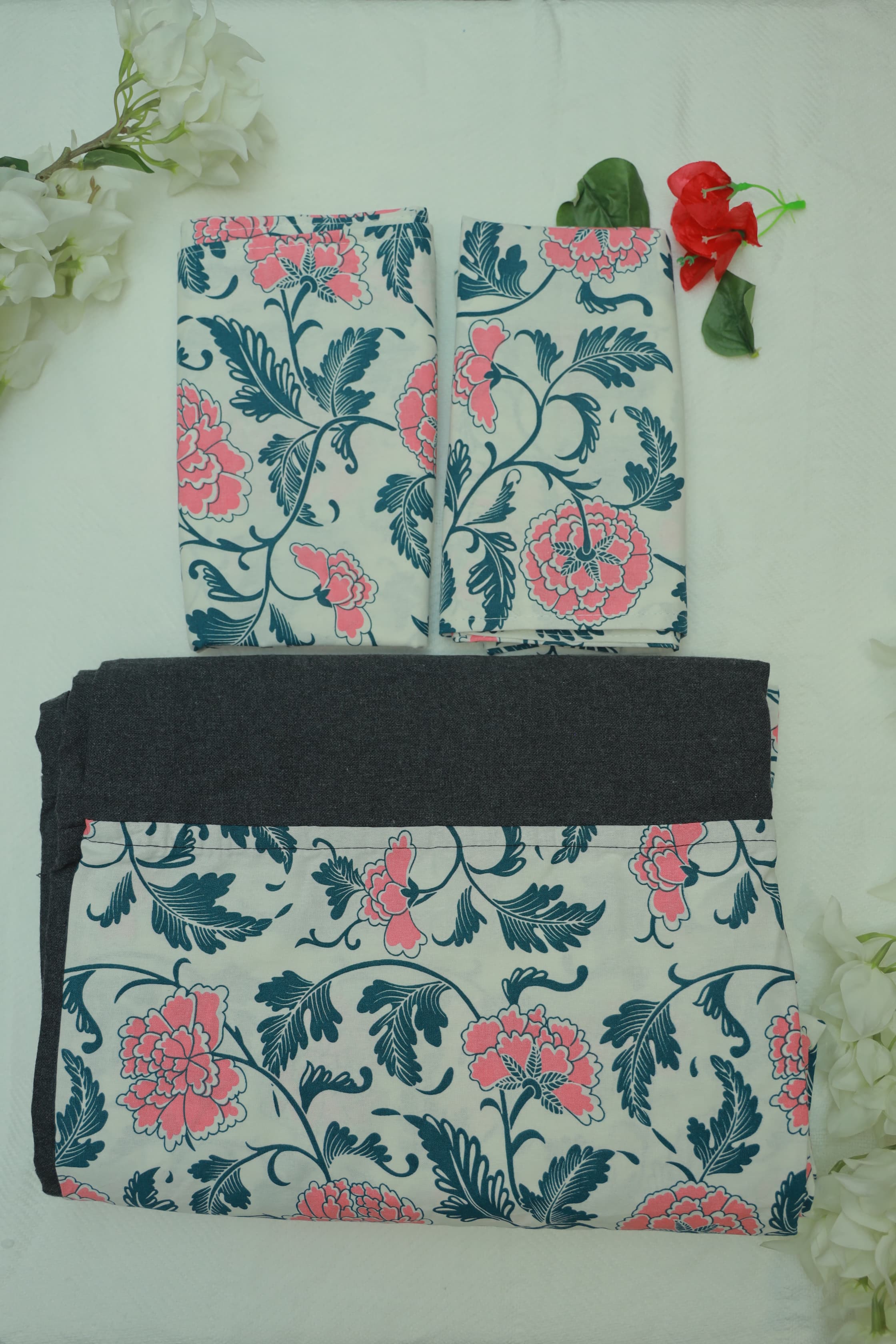 Bedsheets-King Daily use border bedsheets