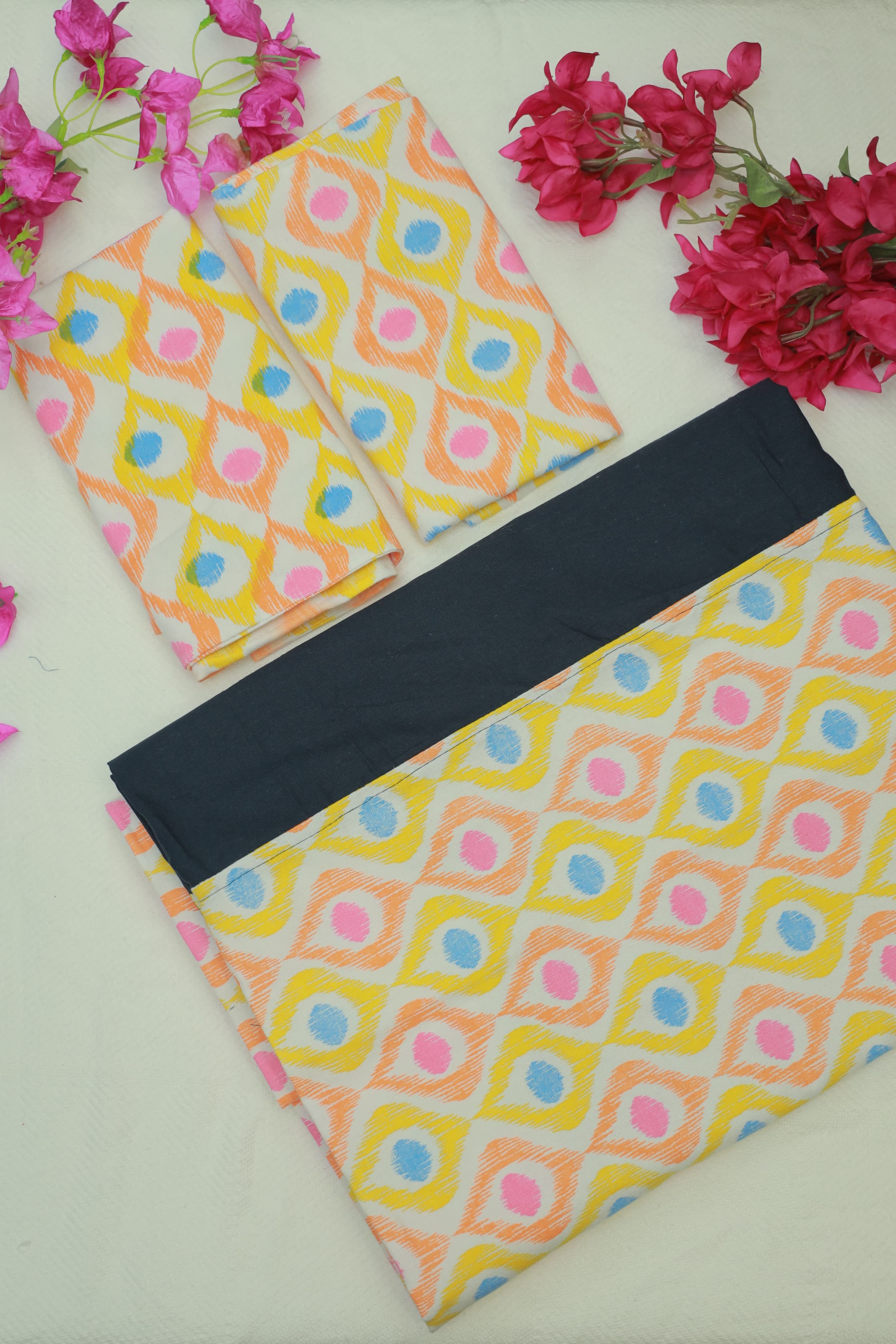 Bedsheets-Queen daily use border bedsheets