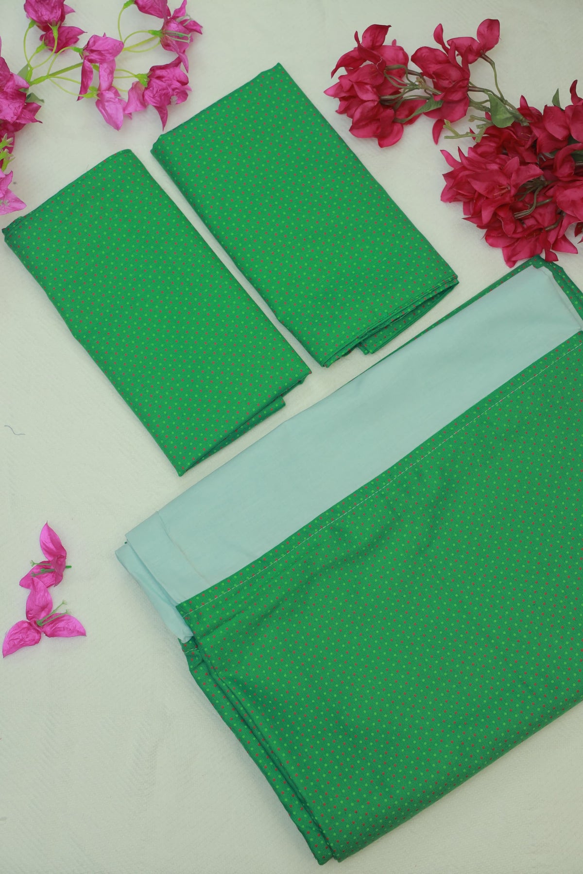 Bedsheets-Queen daily use border bedsheets xmas