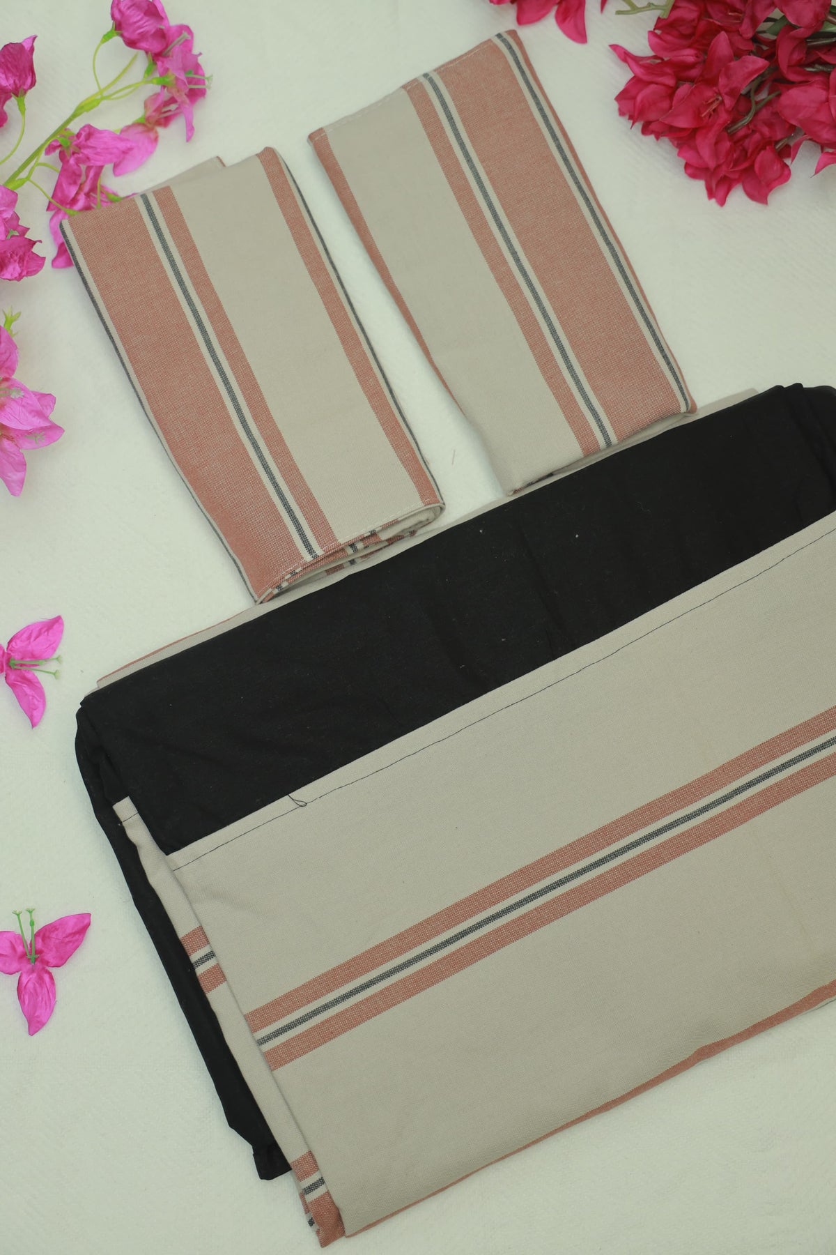 Bedsheets-Queen daily use border bedsheets