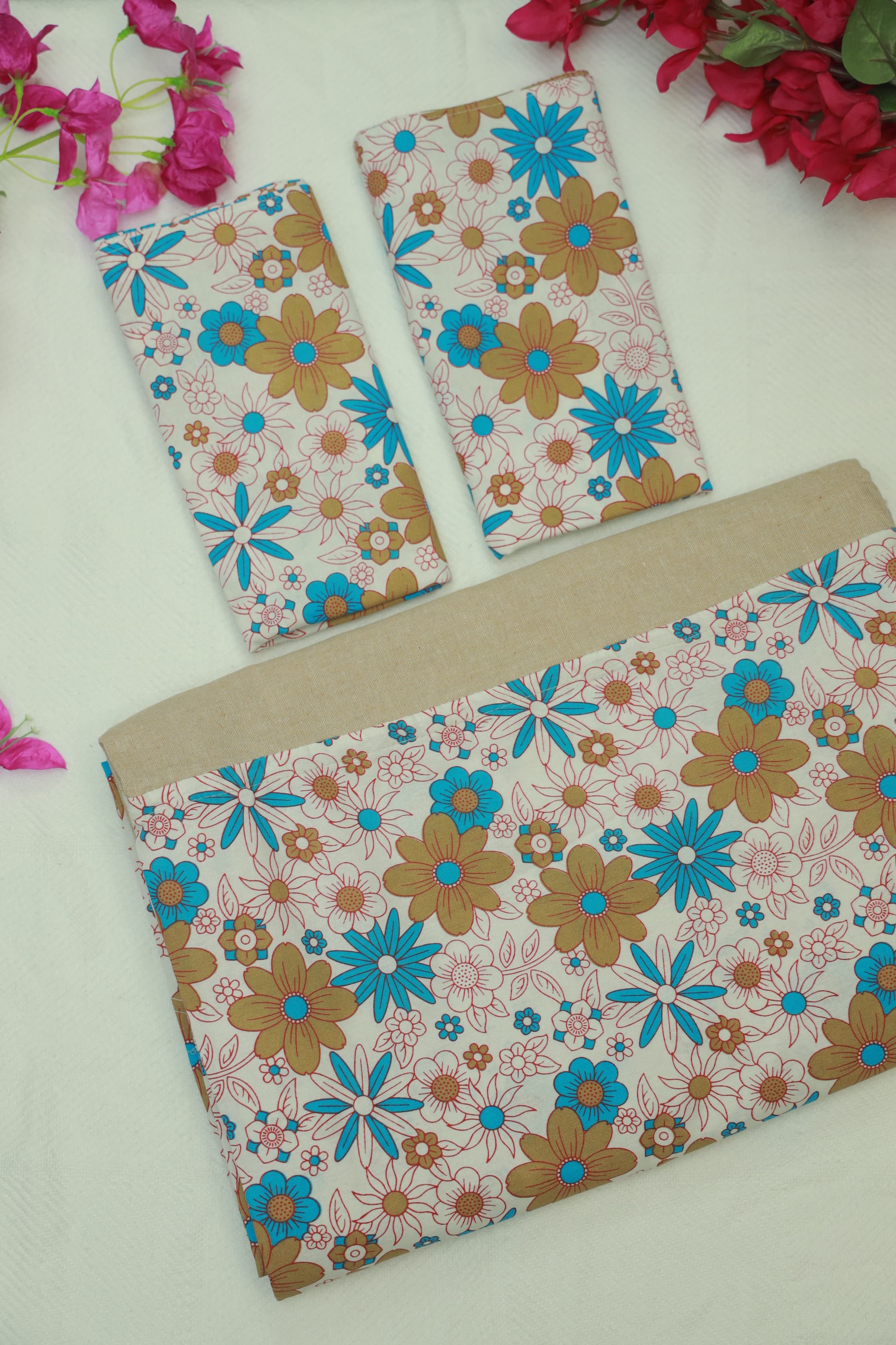 Bedsheets-Queen daily use border bedsheets