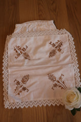 Tissue Box Cover | Embroidery